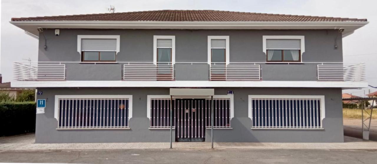 La Villa Hostal Calvarrasa de Abajo Ngoại thất bức ảnh